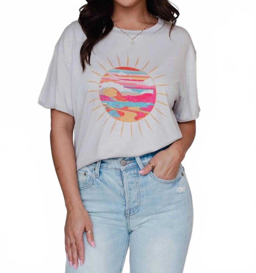 NEW PANACHE APPAREL scene short sleeve tee in multicolored